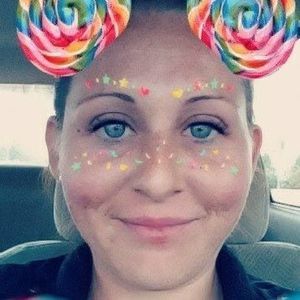 Meet your Posher, Shea